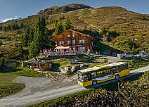 Gasthaus Waldspitz invites you to linger on its terrace with its marvellous view. (bei Klick vergrösserte Ansicht Bild)