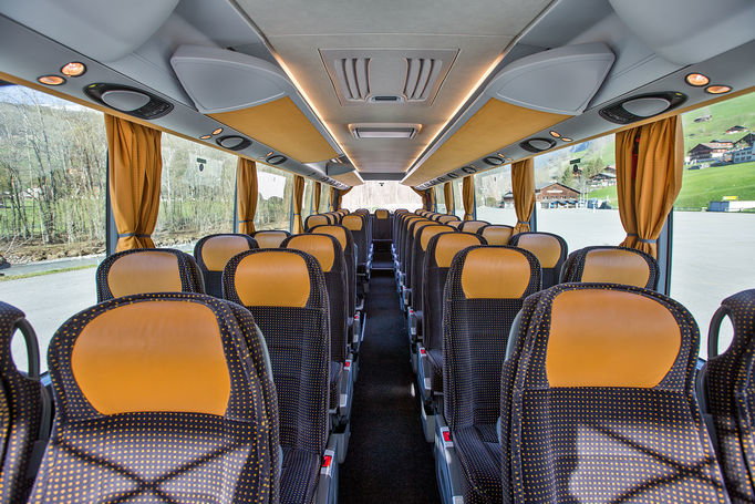 Zoom: Grindelwald Bus | Setra 411 HD | Innenraum