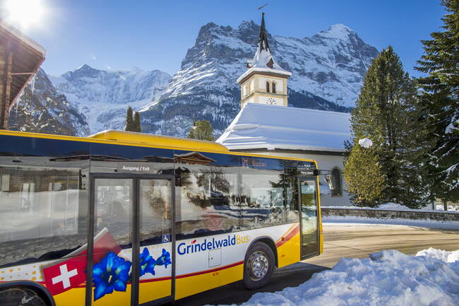 Bus advertising Roof banner Grindelwald Bus